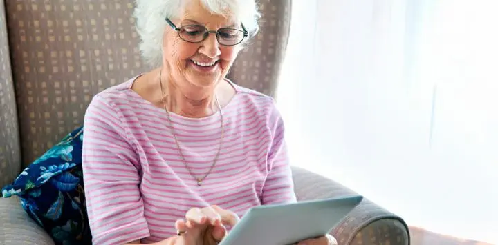 La Adicción a Internet en Personas Mayores: Un Fenómeno Creciente - Cómo afecta el internet a los adultos adiccion a internet de personas mayores - Cómo afecta el internet a los adultos