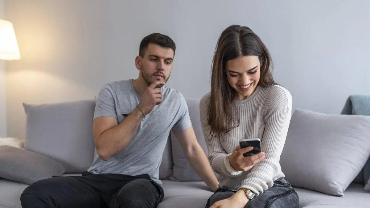 funcion de sacar foto si quieren entrar en tu telefoni - Cómo funciona Selfie al intruso