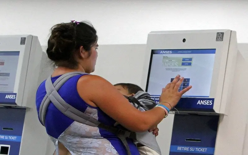 asignación como descargar la tarjeta atravez de internet - Cómo pedir la tarjeta de AUH por Internet