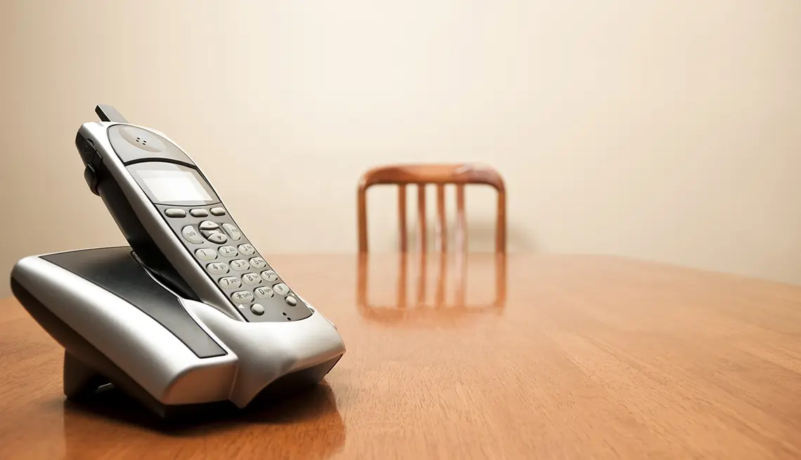movistar argentina telefonia fija codigos llamada en espera - Cómo poner la llamada en espera en Movistar
