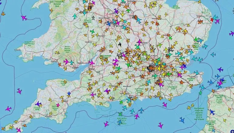 Cómo Buscar Aviones en Internet Mediante Satélites - Cómo se localizan los aviones como buscar por internet mediante satelites un avion - Cómo se localizan los aviones