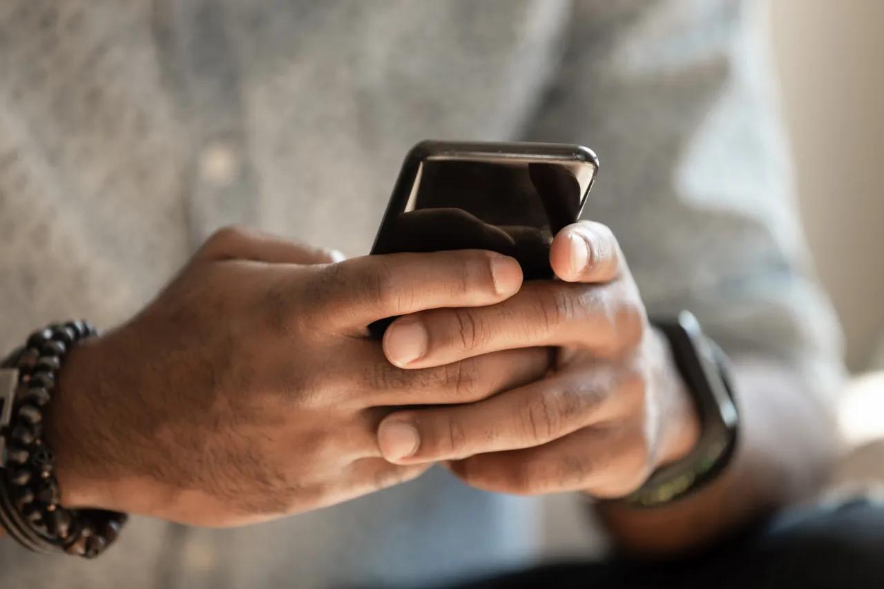 es posible rastrear el wi fi empleado en un telefono - Cuando el celular está apagado se puede rastrear