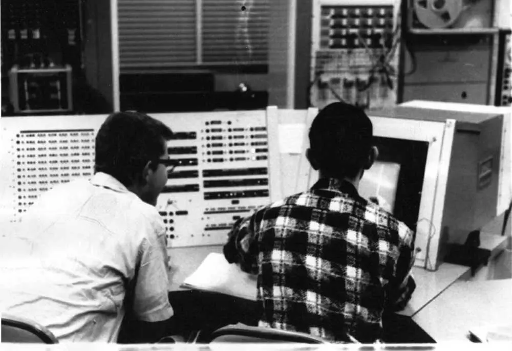 aparicion de la tecnologia e internet - Cuándo surge o aparece la tecnología