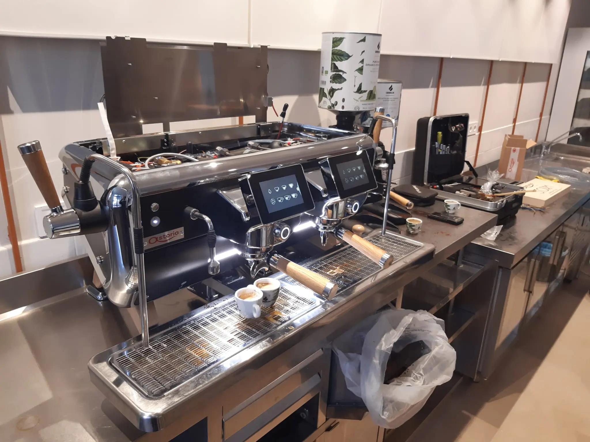 Cafeteras con Wifi: La Revolución del Café a tu Alcance - Cuánto dura una cafetera electrica cafetera wi fi - Cuánto dura una cafetera electrica