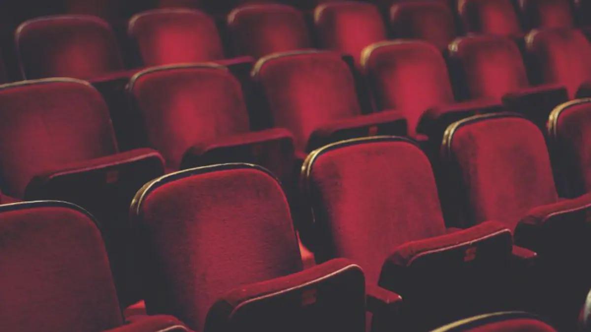 asientos de cine por internet - Dónde son los mejores asientos para el cine