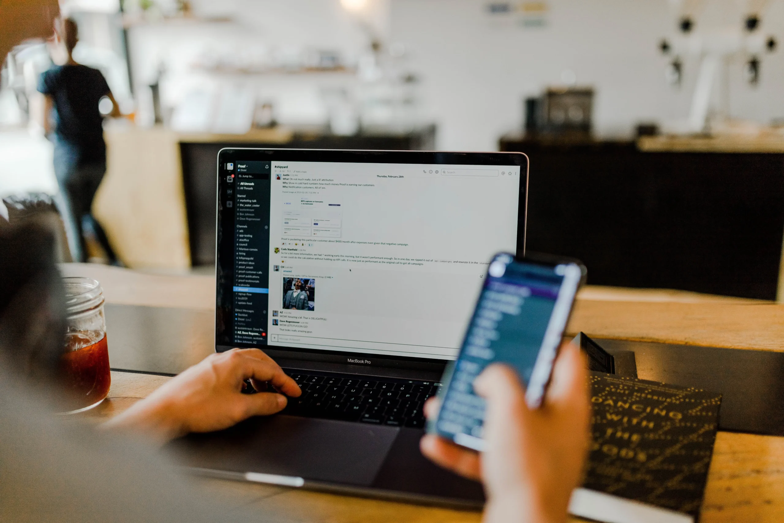 Diferencia entre Wi-Fi y Datos Móviles: Elige la mejor conexión para ti - Es mejor el wifi que los datos móviles diferencia entre wi fi y movil - Es mejor el wifi que los datos móviles