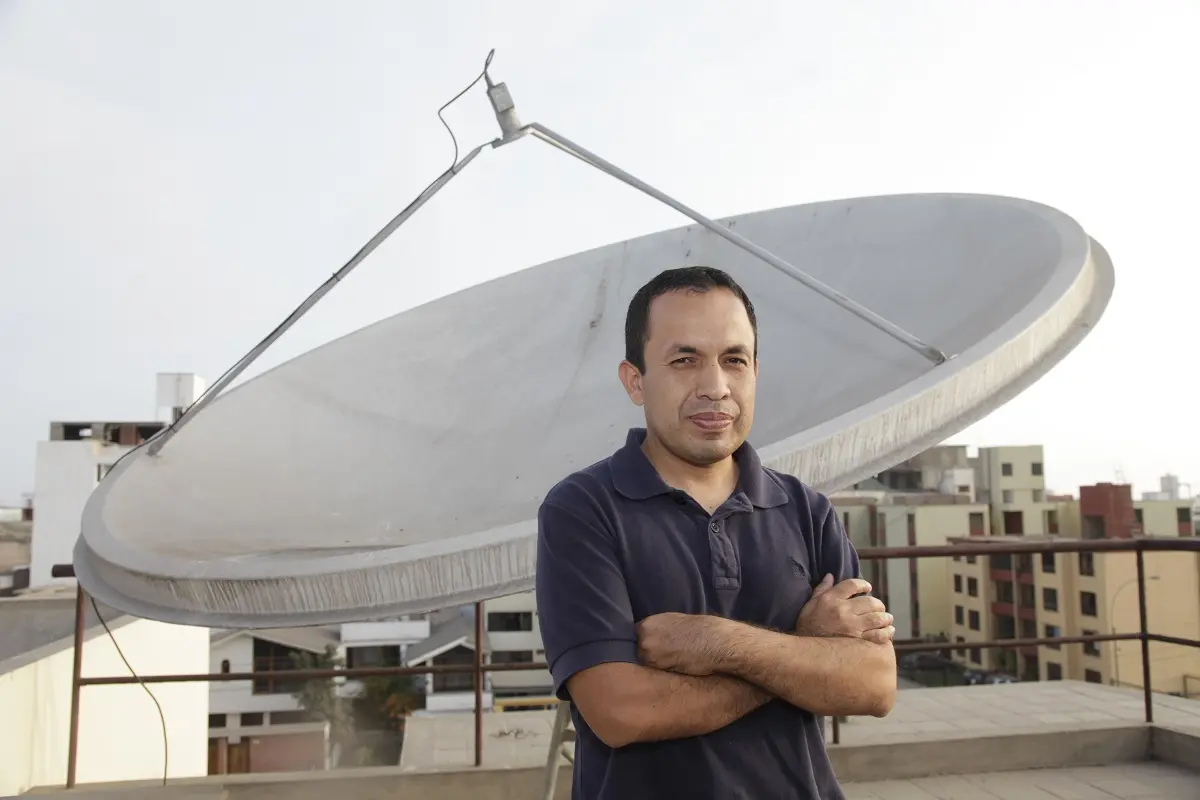 cuanto cuesta poner una torre de internet - Qué alcance tiene una torre de telecomunicaciones