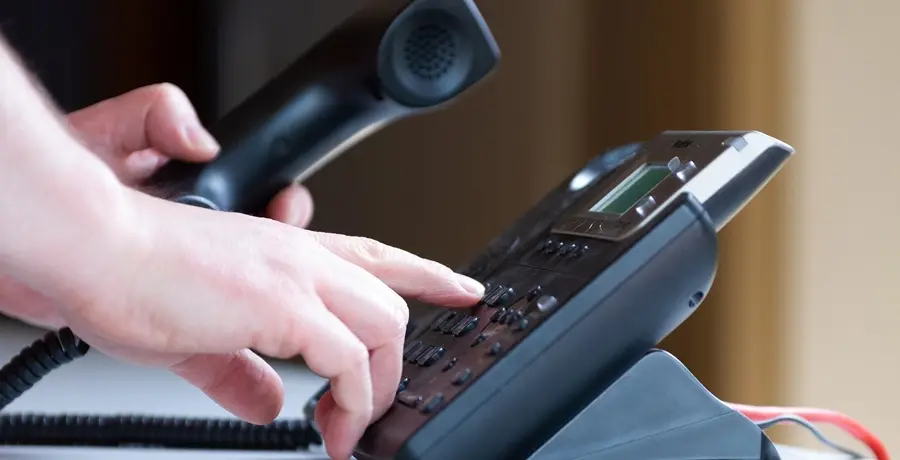 funciones del departamento de telefonia de un hotel - Qué hace un telefonista en un hotel