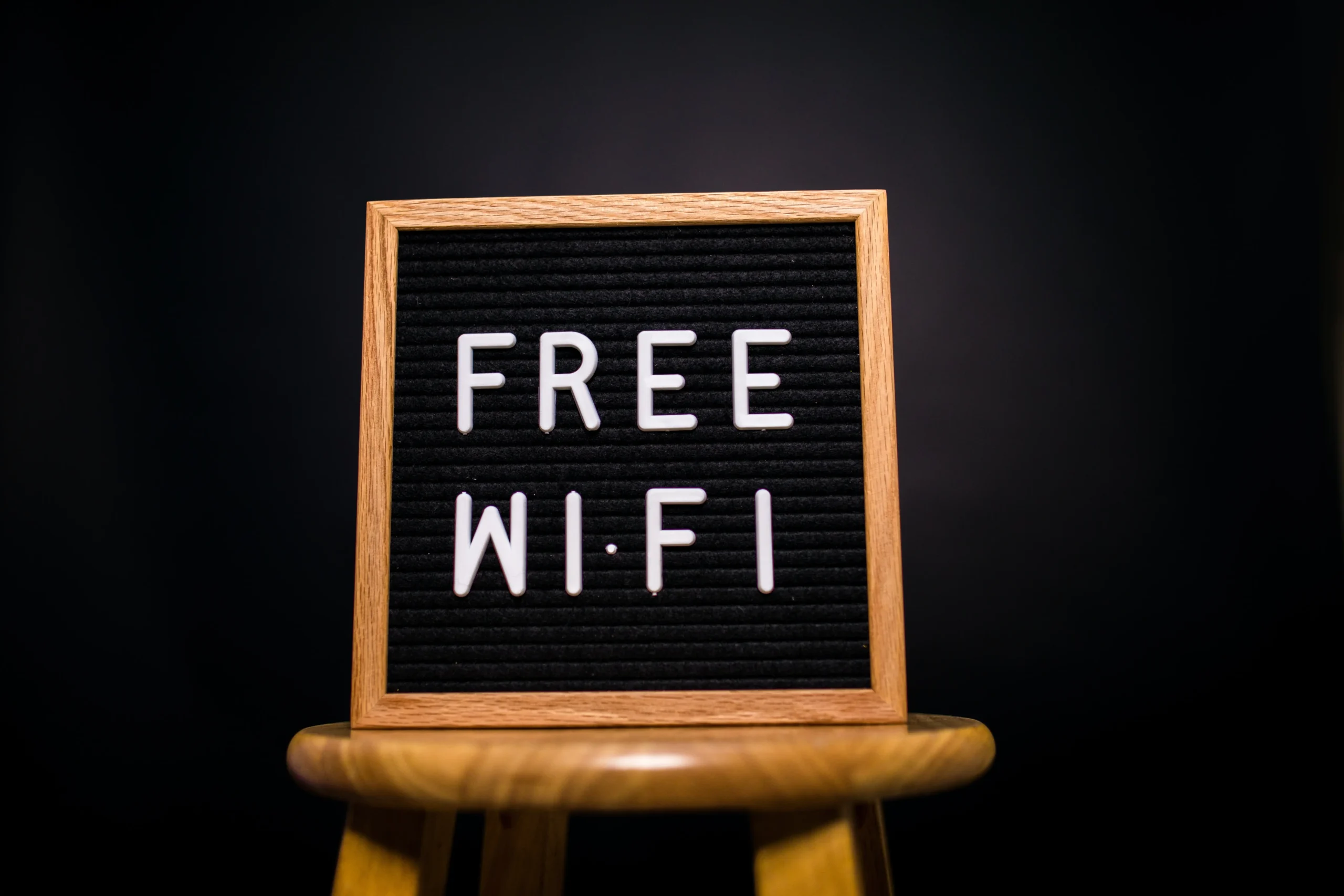 ¿Es el WiFi en los Autobuses Perjudicial para la Salud? - Qué tan peligroso es conectarse a un WiFi abierto el wi fi en los autobuses es perjudicial - Qué tan peligroso es conectarse a un WiFi abierto